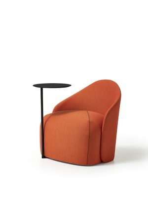 NOVA poltrona con tavolino